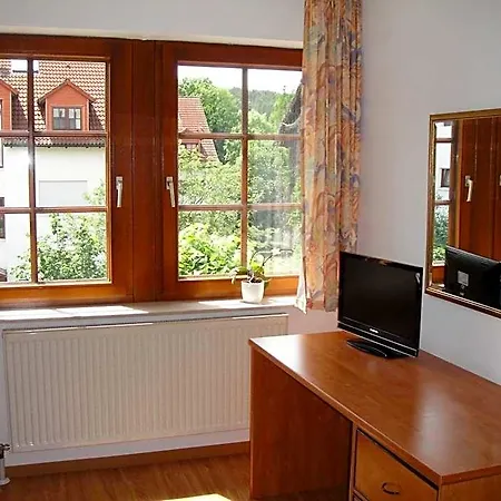 An Der Linde Locanda 2*